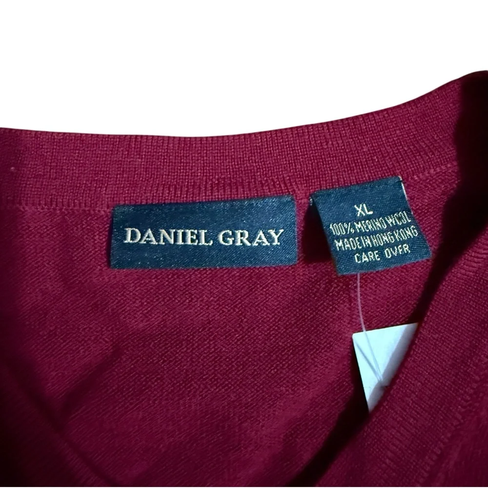 Daniel Gray 100%‎ Merino Wool V-Neck Sweater Men’s Size XL Maroon